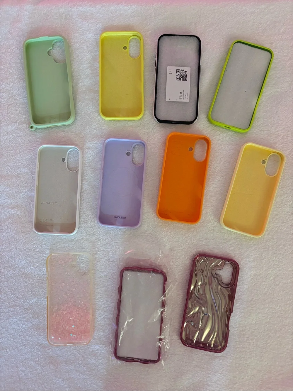 iPhone 16 colorful cases and portable charger collection Encased, Elago, Ornarto